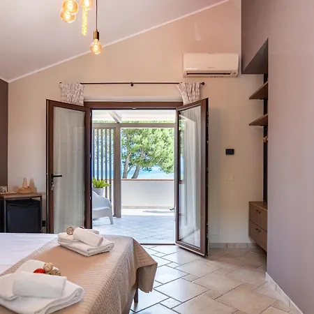 La Ginestra In Fiore فندق مبيت وإفطار سيرولو